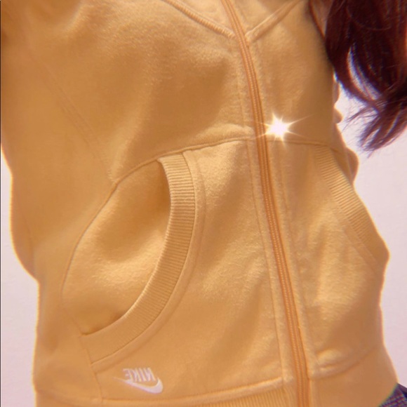 vintage, gold, cropped nike jacket - Picture 5 of 6